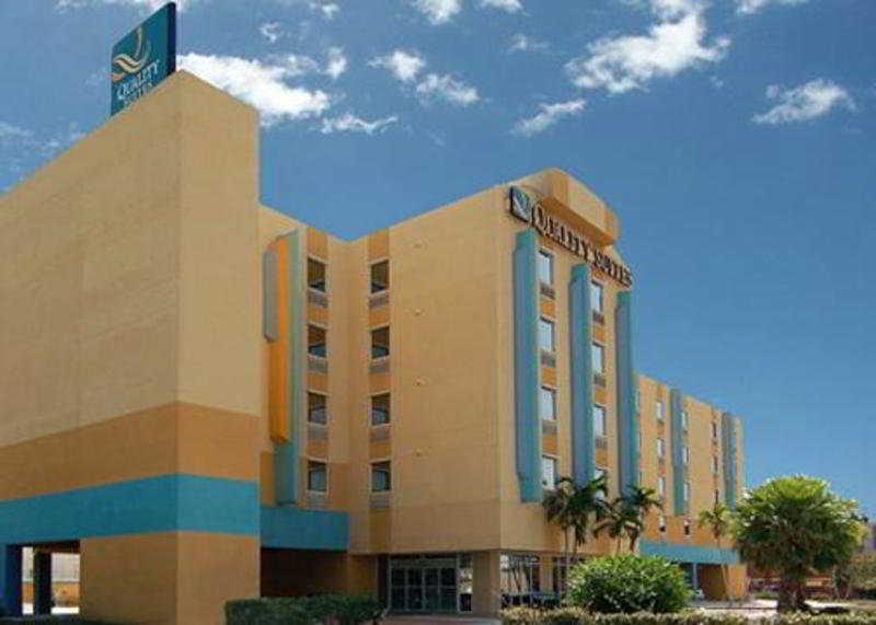 Cocoa Beach Suites Hotel Eksteriør billede