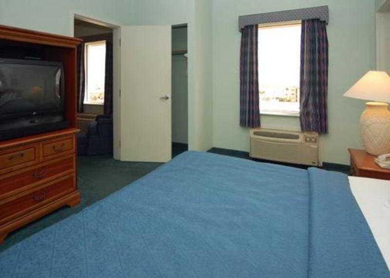 Cocoa Beach Suites Hotel Værelse billede