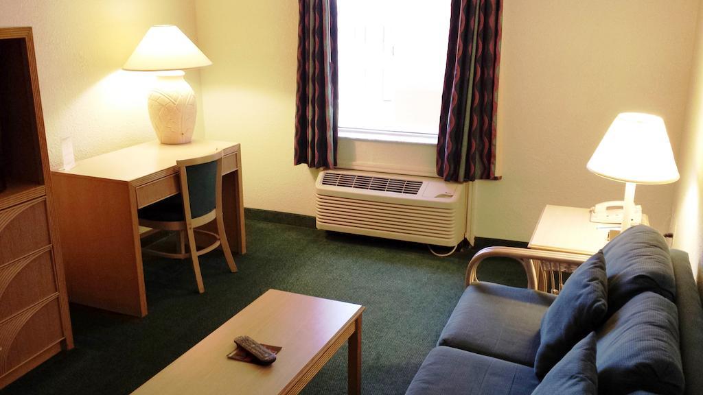 Cocoa Beach Suites Hotel Eksteriør billede